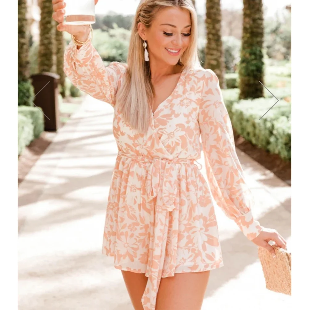 PEACH FLORAL DRESS ROMPER PINK LILY - Picture 3 of 7